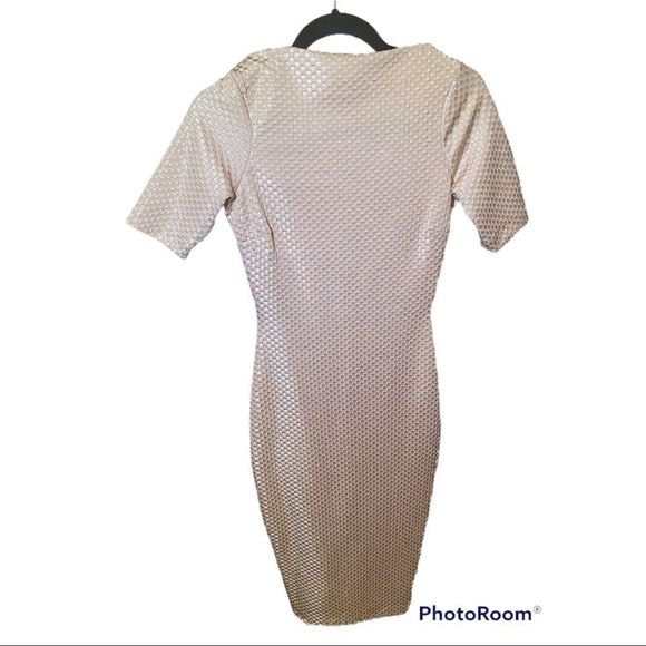 Zara Fitted Pink Dress Checkered Pattern - Picture 2 of 8